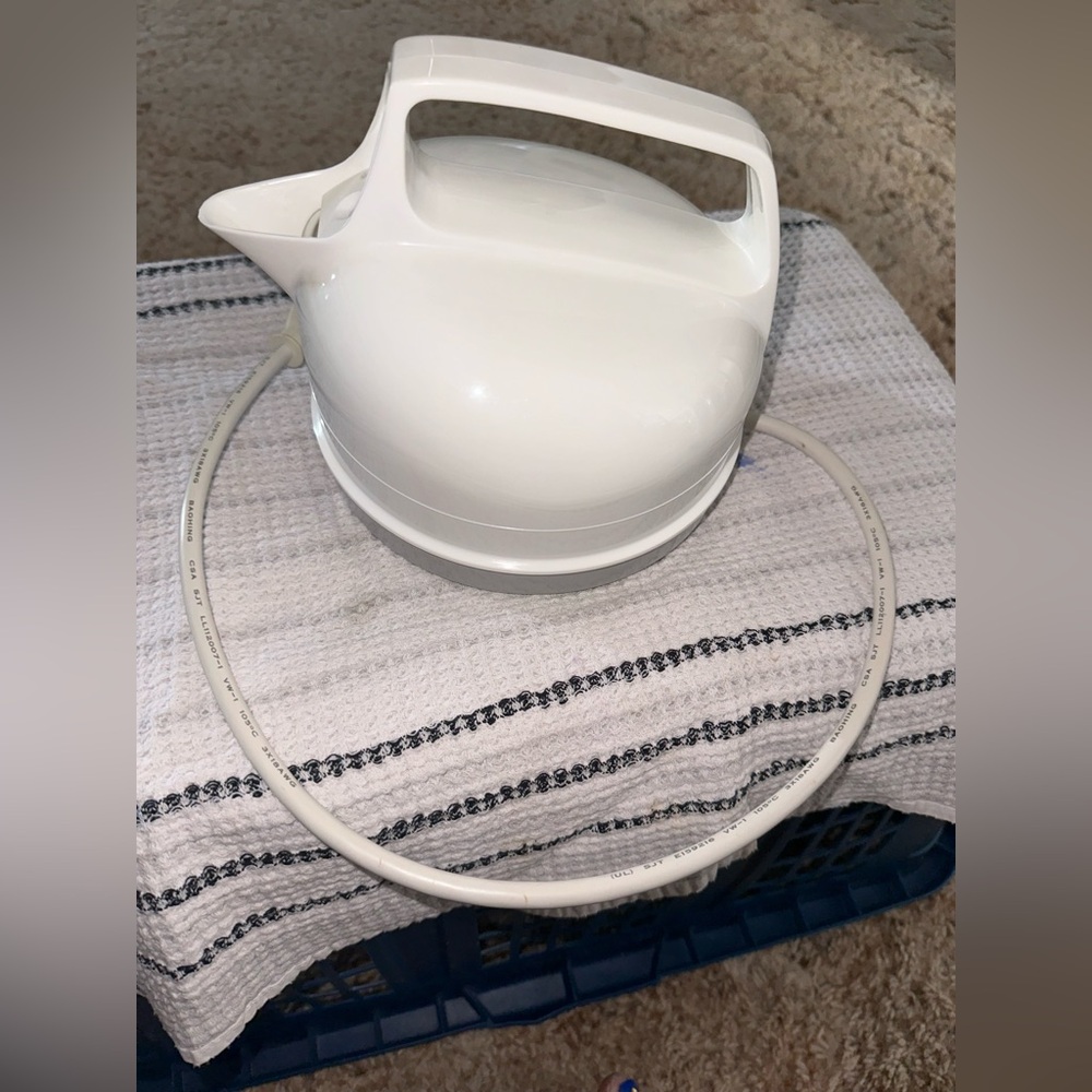 White Electric Kettle